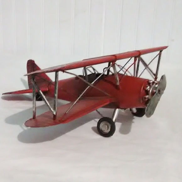 Metal Red Barron War Plane - Picture 2 of 8